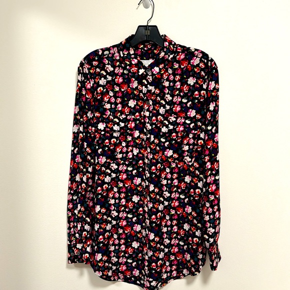 EQUIPMENT Women’s Floral Printed Silk Shirt - Picture 4 of 5